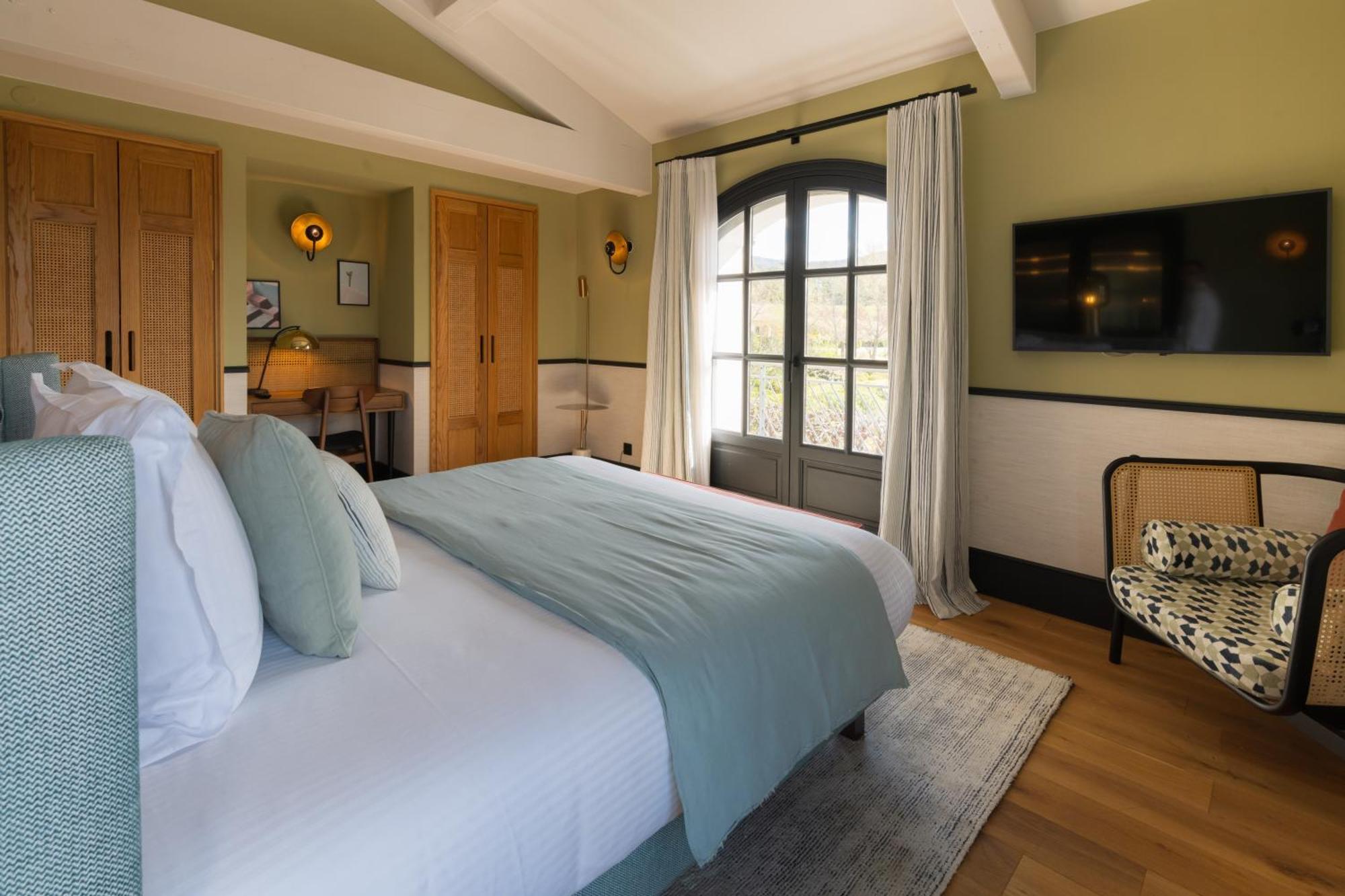 Ultimate Provence Hotel & Spa Ла Гард-Френе Екстериор снимка